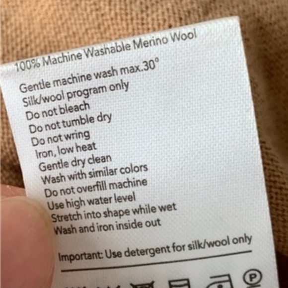 EUC Wood Wood Brown Mockneck Sweater with Black Contrast Sleeve Piping in Small - Picture 4 of 9